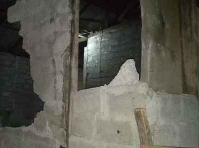 Dinding Jebol-Rumah Berantakan Akibat Gempa M 7,1 di Malut
