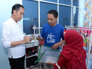 Cucu Ketiga Lahir, Jokowi Terbang ke Solo Cucu Ketiga Lahir, Jokowi Terbang ke Solo