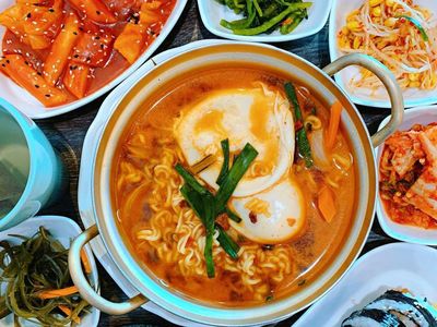 Enak! 10 Jajanan Korea Ini Wajib Jadi Camilan K-Lovers