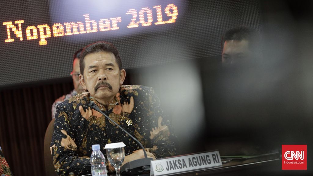 Jaksa Agung  Sanitiar Burhanuddin saat memberikan keterangan pada wartawan. Jakarta, Jumat, 15 November 2019.