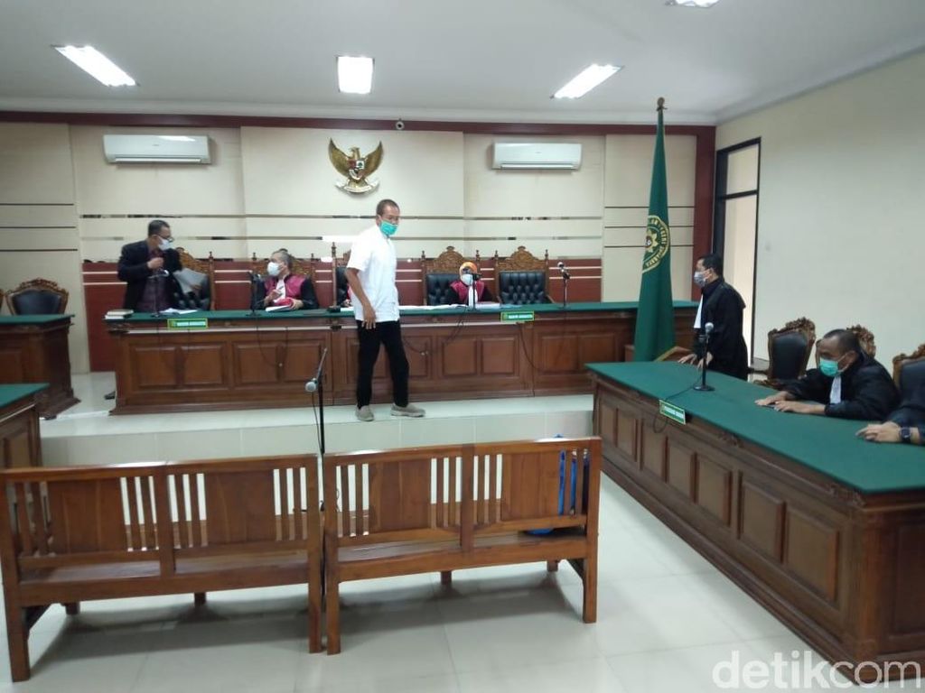 Bos Media di Surabaya yang Terjerat Korupsi Rp 7,3 M Jadi Tahanan Kota Bos Media di Surabaya yang Terjerat Korupsi Rp 7,3 M Jadi Tahanan Kota