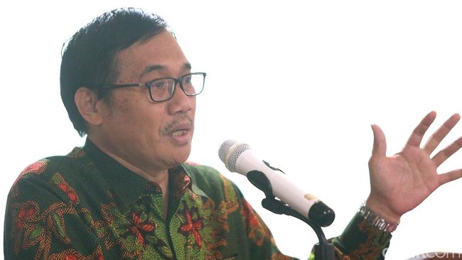 BPIP: Aturan SMKN 2 Padang soal Jilbab Tak Sesuai Pancasila BPIP: Aturan SMKN 2 Padang soal Jilbab Tak Sesuai Pancasila