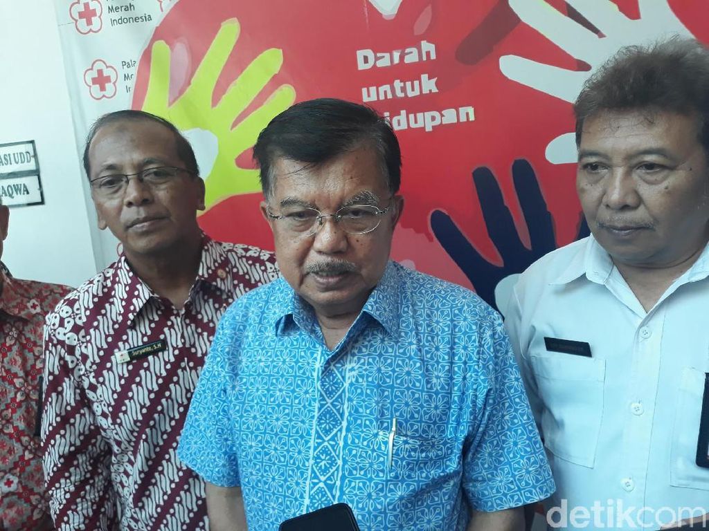 Bom di Medan, JK: Masjid Bukan Tempat Penyebaran Radikalisme! Bom di Medan, JK: Masjid Bukan Tempat Penyebaran Radikalisme!