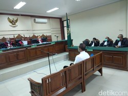 Hakim Tolak Eksepsi Bos Media di Surabaya, Sidang Korupsi Rp 7,3 M Lanjut