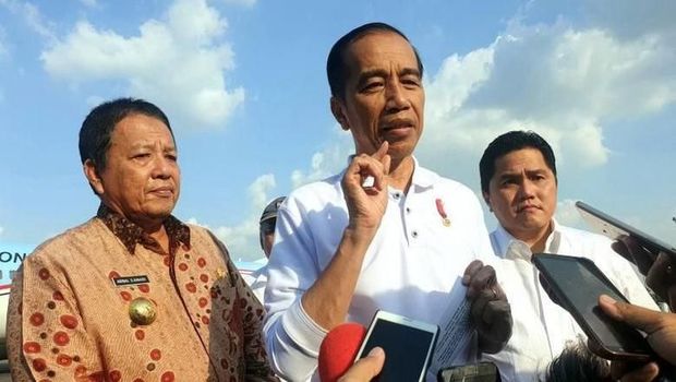 Presiden Jokowi serahkan nama cucu ke Gibran Rakabuming 