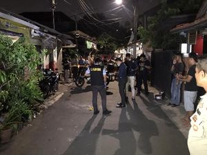 Polisi Tangkap Pelaku Teror Air Keras di Jakarta Barat