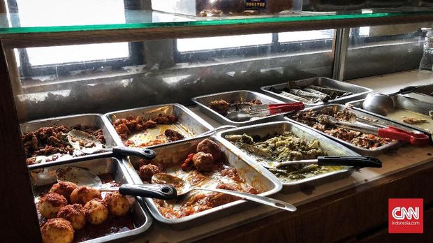 5 Rekomendasi Warteg Kekinian: Makan Tinggal Tunjuk Plus Wifi