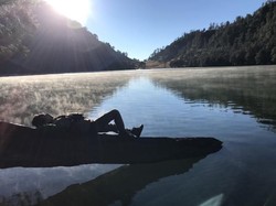 Pesona Ranu Kumbolo, Danau Indah di Jalur Pendakian Gunung Semeru
