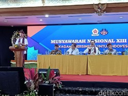 Tak Hadiri Munas Kagama di Bali, Anies Kirim Karangan Bunga