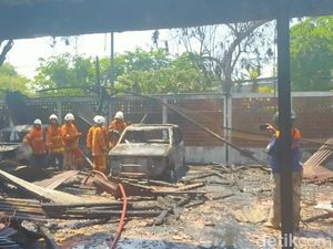 Kebakaran Pasar Beras Diduga Dipicu Bakar Sampah