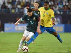 Sempat Ditepis, Ini Penalti Messi yang Kalahkan Brasil