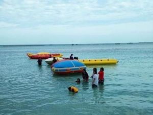 Weekend di Jakarta: Main Air di Kepulauan Seribu