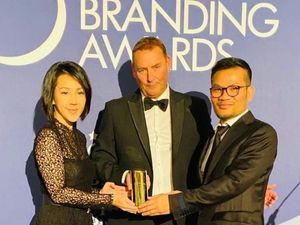 Telkomsel Raih Brand of The Year di World Branding Award 2019-2020 Telkomsel Raih Brand of The Year di World Branding Award 2019-2020
