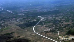 Penampakkan Tol Terpanjang RI dari Udara