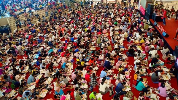 Ribuan Anak Ikuti Lomba Mewarnai