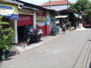 Ditangkap Polisi, Ini Tampang Pelaku Penyiraman Air Keras di Jakbar