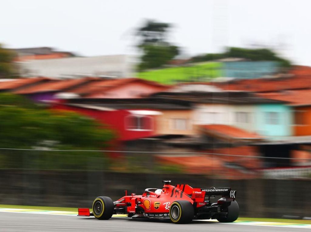 Ferrari Kuasai FP2 GP Brasil, Vettel yang Terdepan Ferrari Kuasai FP2 GP Brasil, Vettel yang Terdepan