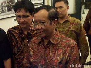 Mahfud Luruskan Soal Kesediaan Bayar Denda Overstay Habib Rizieq