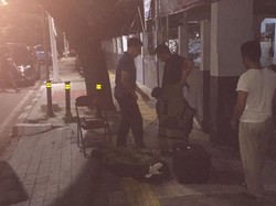 Benda Mencurigakan Ditemukan Depan Rumah Airlangga, Ternyata Isinya Pakaian