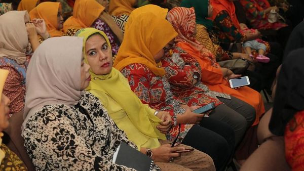 Dukung Program Senyumkan Lingkungan