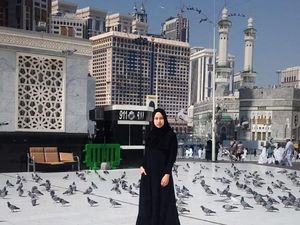 Hati Bergetar, Juara 3 Sunsilk Hijab Hunt Ini Tak Sangka Bisa Umrah Hati Bergetar, Juara 3 Sunsilk Hijab Hunt Ini Tak Sangka Bisa Umrah