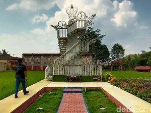 Potret Wisata Selfie Baru di Bandung