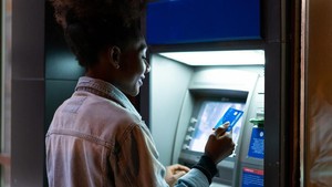 Terlalu! 2 Pegawai Vendor Bank Bawa Kabur Duit dari 15 ATM di Banyumas