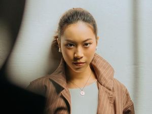 Denganmu Bikin Suasana Film Habibie & Ainun 3 Jadi Kekinian