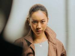 Denganmu Bikin Suasana Film Habibie & Ainun 3 Jadi Kekinian