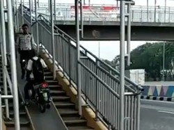 Meskipun Sepi, Pemotor Jangan Bandel Jadikan JPO Jalur Pintas