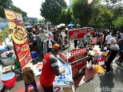 Diatur Anies, Begini Potret Suasana Zona PKL Jualan saat CFD
