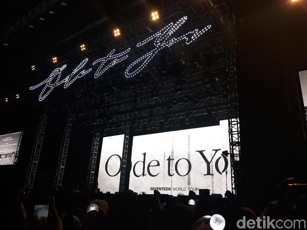 Rampungkan Konser Ode to You, SEVENTEEN Janji Segera Kembali Rampungkan Konser Ode to You, SEVENTEEN Janji Segera Kembali