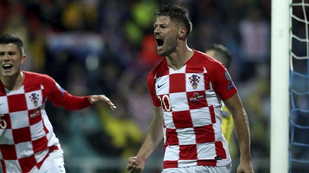 Croatia's Bruno Petkovic celebrates after scoring his side's second goal during the Euro 2020 group E qualifying soccer match between Croatia and Slovakia at the Rujevica stadium in Rijeka, Croatia, Saturday, Nov. 16, 2019. (AP Photo/Daniel Kasap)