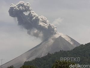 Gunung Merapi Meletus, Netizen Ucapkan Doa Keselamatan Gunung Merapi Meletus, Netizen Ucapkan Doa Keselamatan
