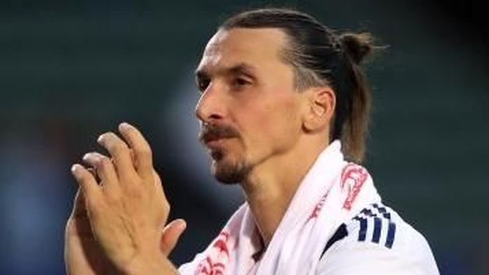 Zlatan Ibrahimovic berpeluang hijrah ke Bologna. (Foto: Sean M. Haffey/Getty Images/AFP) Zlatan Ibrahimovic berpeluang hijrah ke Bologna. (Foto: Sean M. Haffey/Getty Images/AFP)
