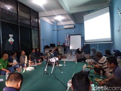 Buruh di Jawa Timur Tolak UMK dan UMP Tahun 2020