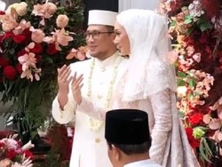 Kebahagiaan Dian Pelangi Resmi Nikah Lagi