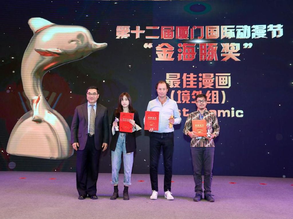 Tesla Si Jagoan Perempuan Karya Sweta Kartika yang Unggul di Xiamen Tesla Si Jagoan Perempuan Karya Sweta Kartika yang Unggul di Xiamen