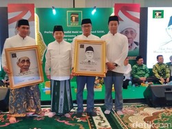 Deklaratornya Jadi Pahlawan, PPP Harap Gelar Serupa untuk Mbah Moen