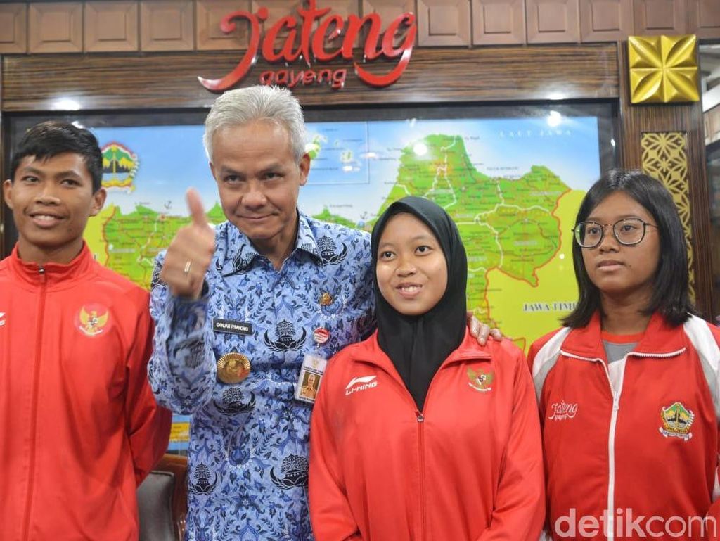 Juara Dunia dan Pecah Rekor, Karisma Evi Dijamu Ganjar Pranowo Juara Dunia dan Pecah Rekor, Karisma Evi Dijamu Ganjar Pranowo
