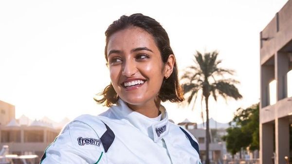 Potret Reema, Pembalap Wanita Pertama dari Arab Saudi yang Cetak Sejarah