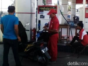 Sempat Langka, Ketersediaan Solar di Pantura Lamongan Akhirnya Tercukupi