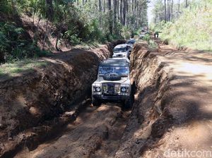 Wow Seru! Menerobos Jalur Offroad Cikole