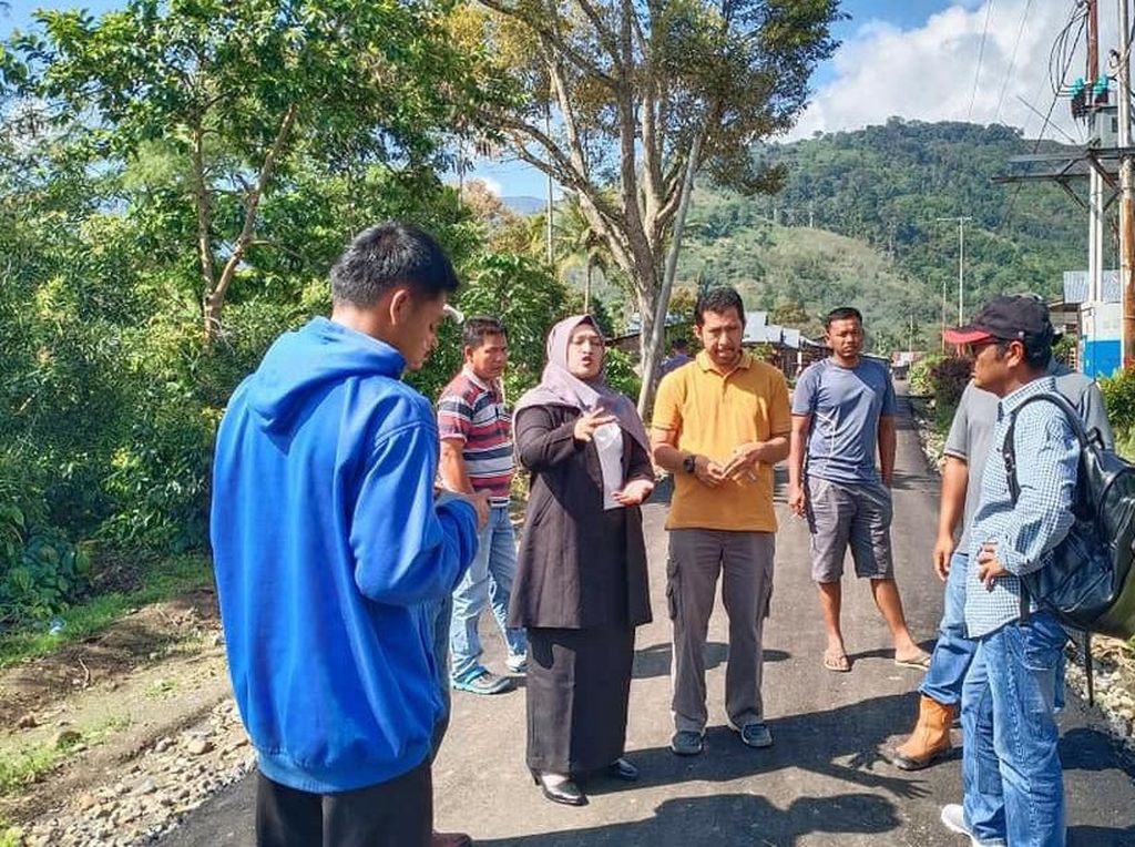 Jalan di Aceh Tengah yang Viral Hancur Digaruk Diperbaiki Jalan di Aceh Tengah yang Viral Hancur Digaruk Diperbaiki