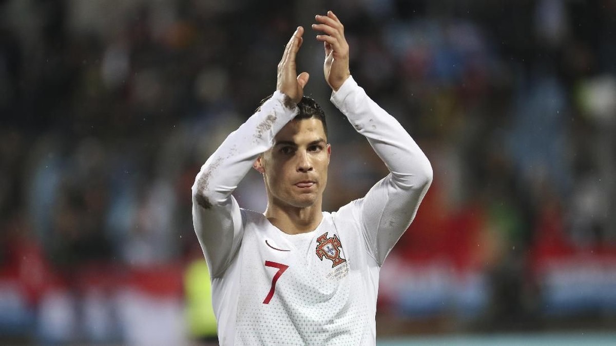 Cristiano Ronaldo sudah mencetak 99 gol untuk Timnas Portugal. (Foto: Francisco Seco/AP Photo)