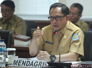 Mendagri Bikin Surat Edaran ke Kepala Daerah Antisipasi Desa Hantu Mendagri Bikin Surat Edaran ke Kepala Daerah Antisipasi Desa Hantu