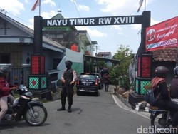 3 Orang Ditangkap di Solo, Densus 88 Sita Buku Hingga Komputer