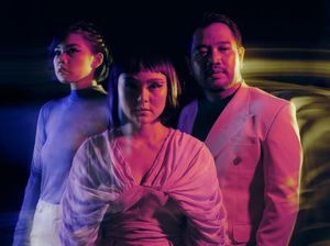 When Love Awaits Suguhan Manis dari HMGNC