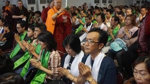 Momen Pemberkahan di Wihara Ekayana Arama
