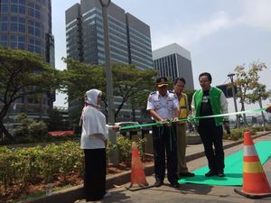 Gandeng Pemprov, Grab Resmikan 6 Km Jalur Sepeda Area Senayan-GBK